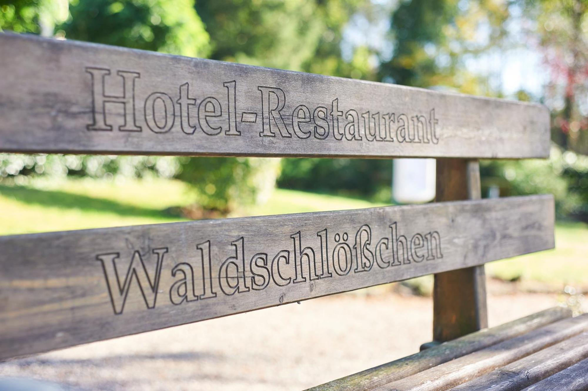 Hotel Restaurant Waldschloesschen Lienen Exterior foto