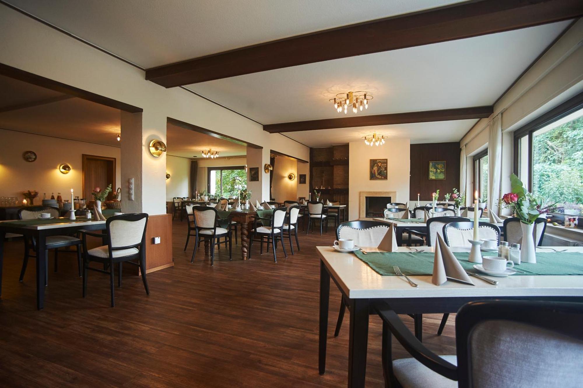 Hotel Restaurant Waldschloesschen Lienen Exterior foto